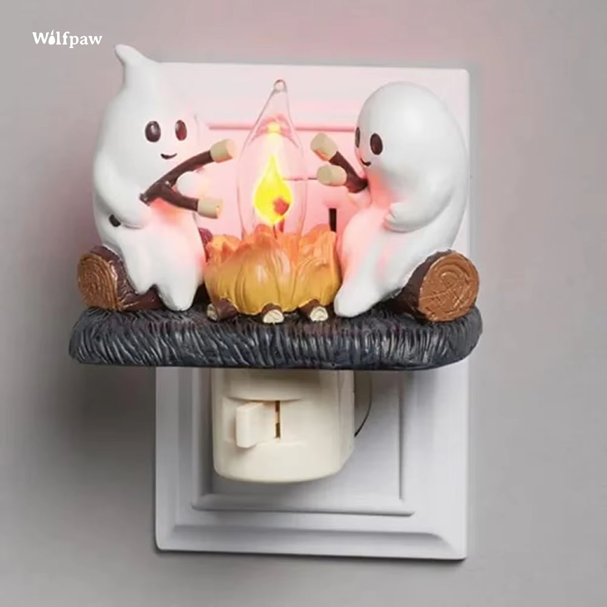 Cute ghost bonfire light